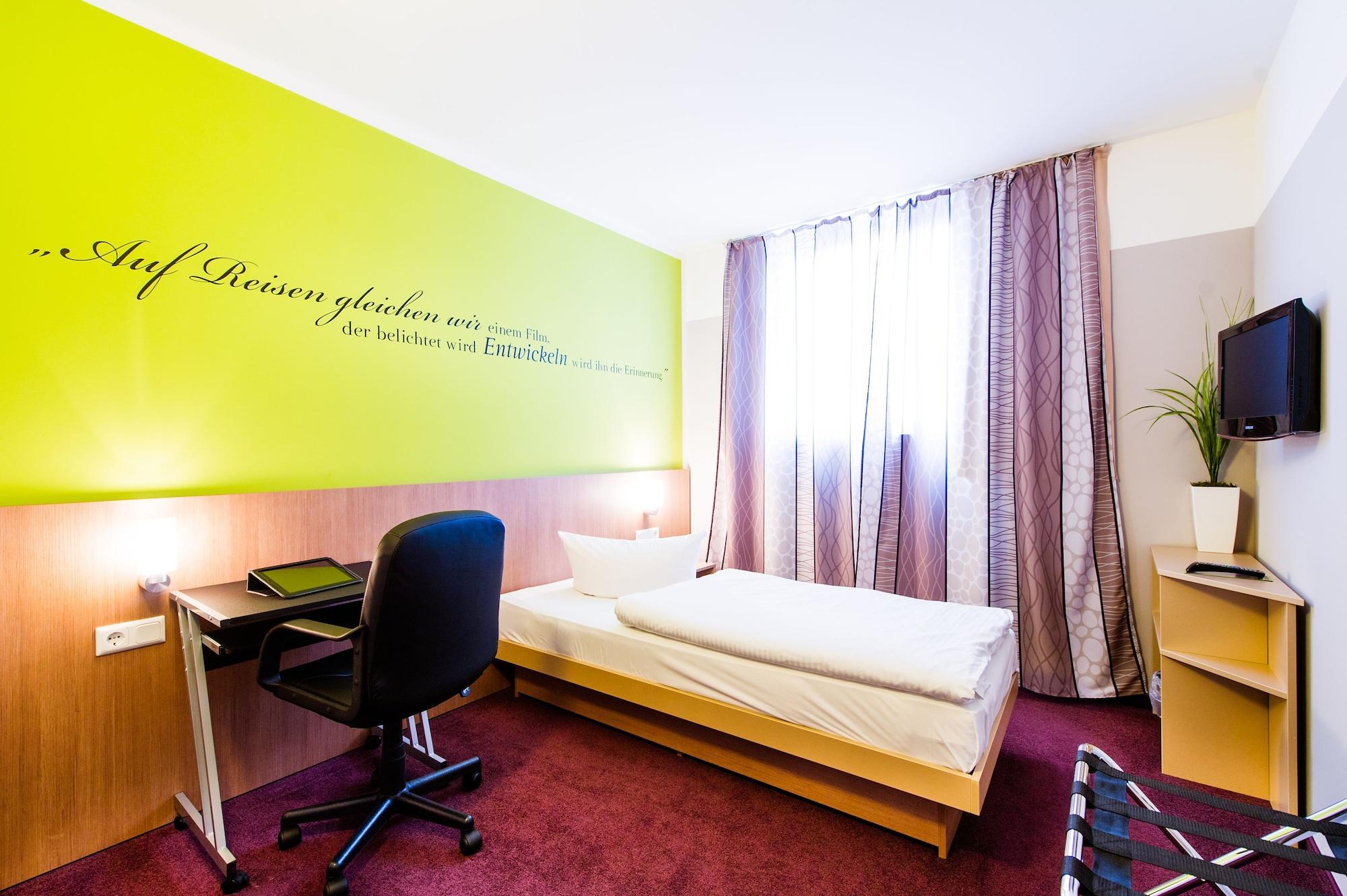 Hotel Mainstation Франкфурт-на-Майне Экстерьер фото