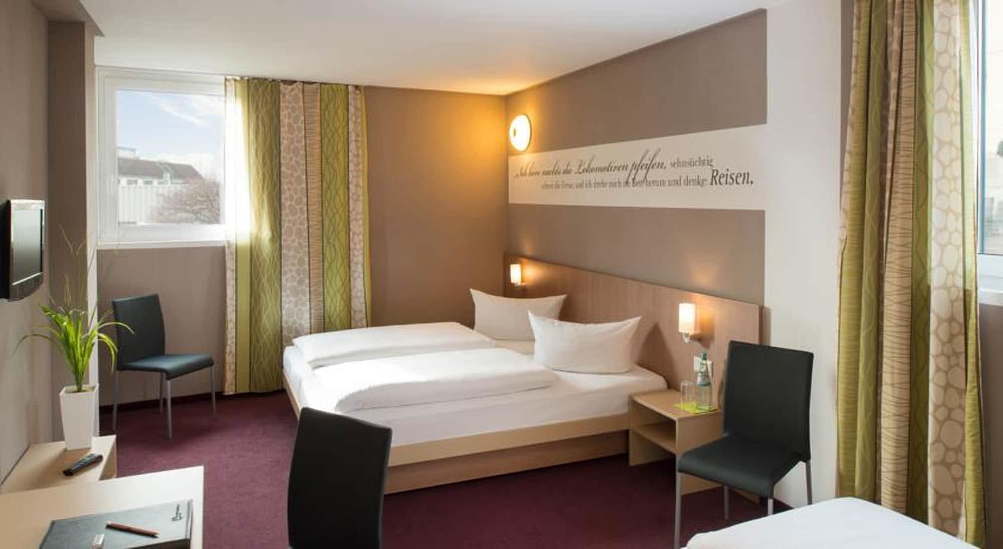 Hotel Mainstation Франкфурт-на-Майне Экстерьер фото