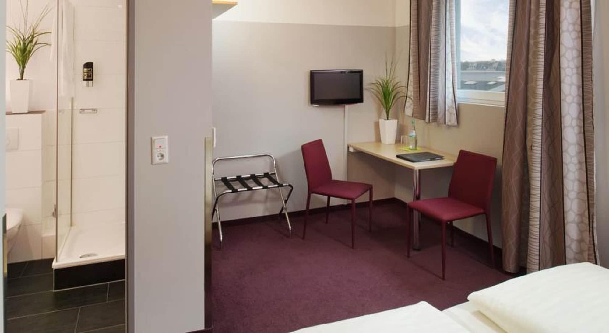 Hotel Mainstation Франкфурт-на-Майне Экстерьер фото