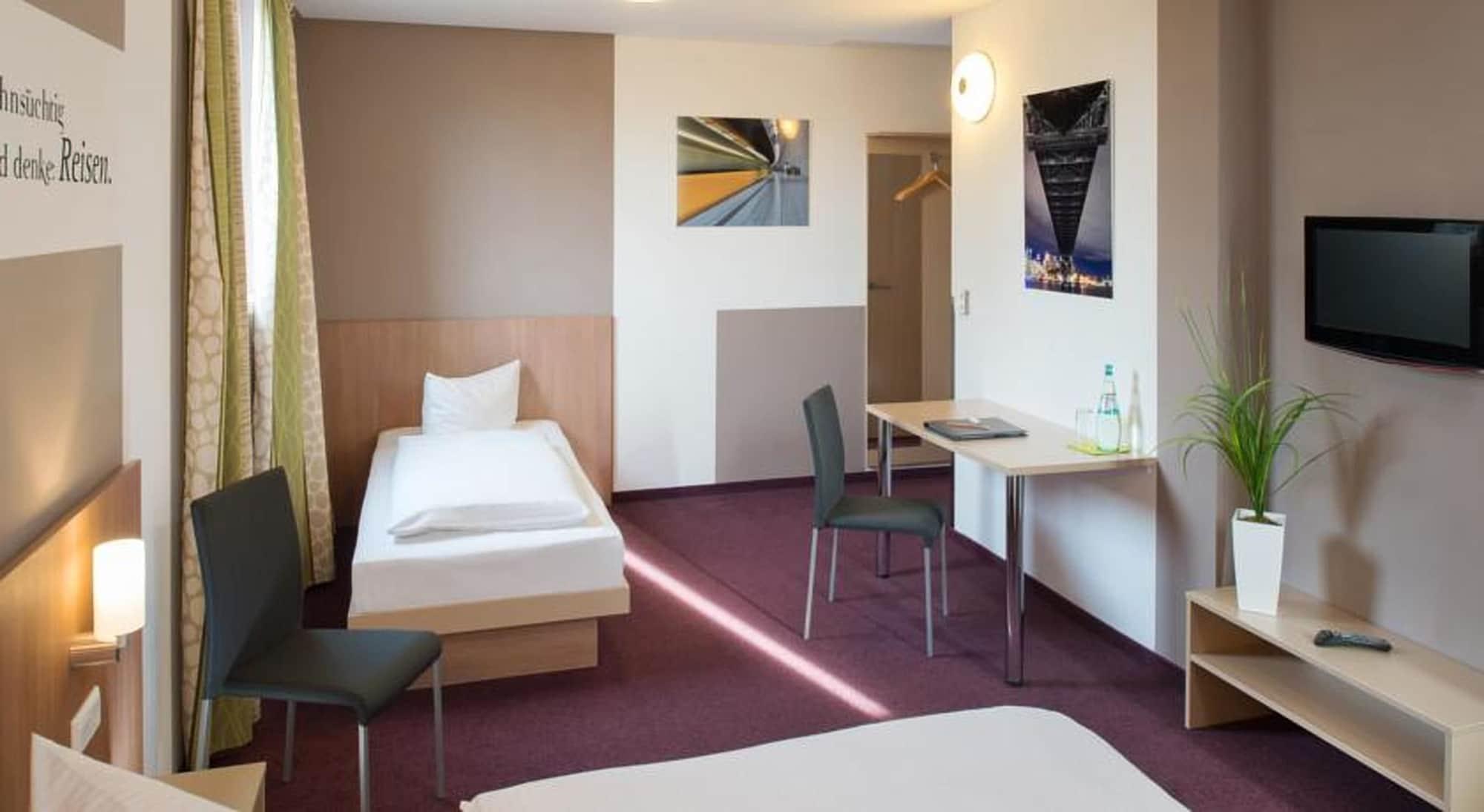 Hotel Mainstation Франкфурт-на-Майне Экстерьер фото